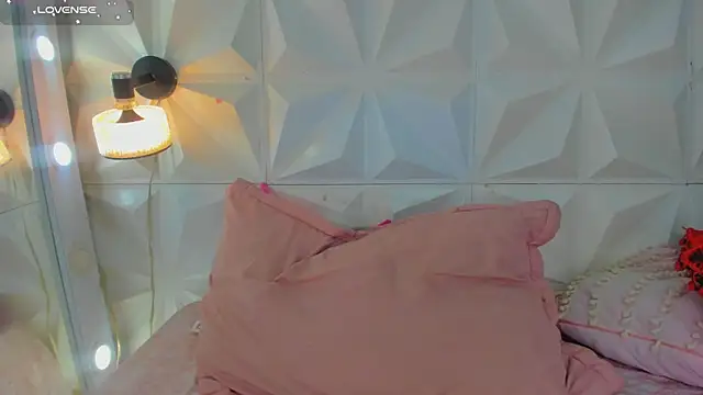 cute latinaxxx online show from June 2, 1:40 am