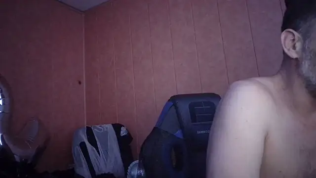 Lia Y PatrickX online show from December 19, 12:02 am