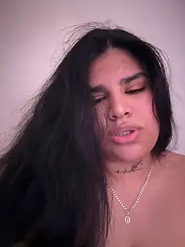 Badkittykim online show from December 14, 6:45 pm