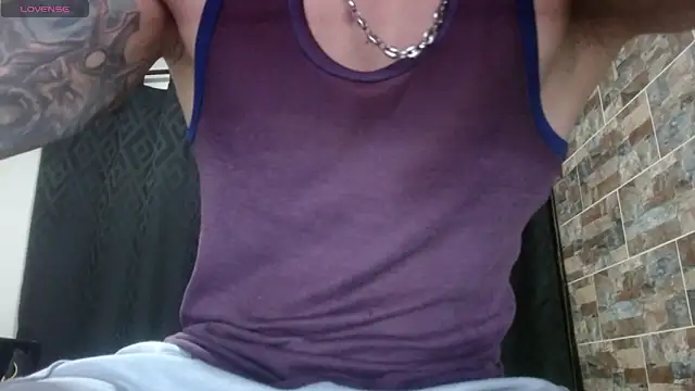 babyrecord1 online show from December 13, 11:10 pm