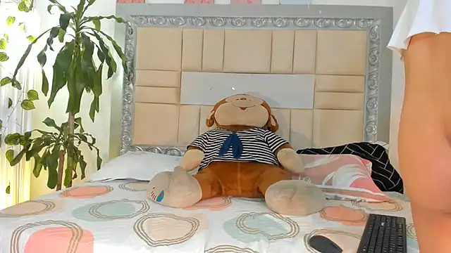 GingerDollx online show from December 15, 8:13 pm