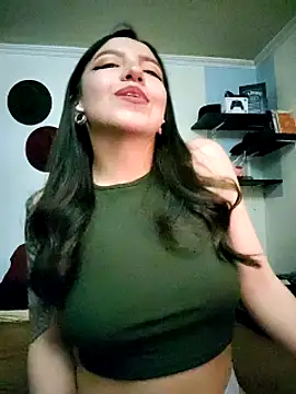 Snapshot of Paudelatorre chatting on March 18, 1:32 am Paudelatorre online show from March 18, 1:32 am