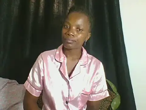 Snapshot of AfricanPrincess24 chatting on February 25, 8:14 am AfricanPrincess24 online show from February 25, 8:14 am