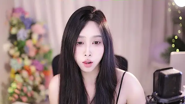 SleepArtist online show from February 7, 6:24 am