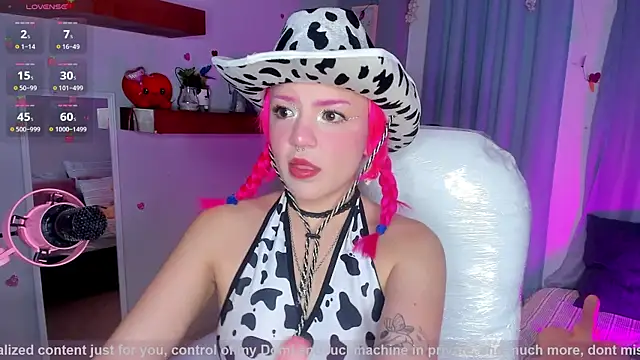 Tiny  Emmy online show from October 3, 6:54 am