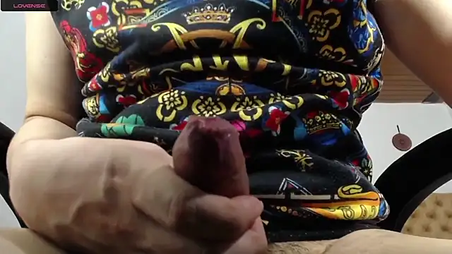 cute eidenx online show from April 17, 9:51 pm