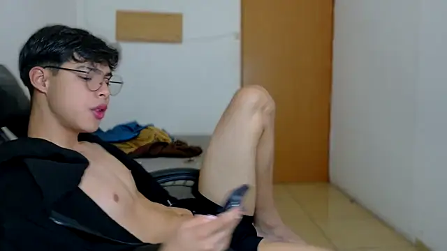 Snapshot of Jacotnk chatting on February 8, 4:47 am Jacotnk online show from February 8, 4:47 am