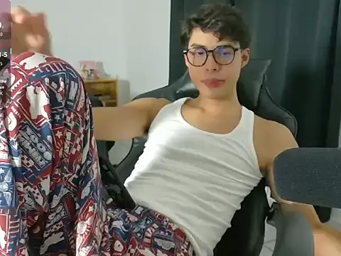 Snapshot of Jacotnk chatting on November 28, 3:20 am Jacotnk online show from November 28, 3:20 am