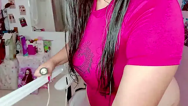 melody-tarly online show from December 22, 8:06 pm