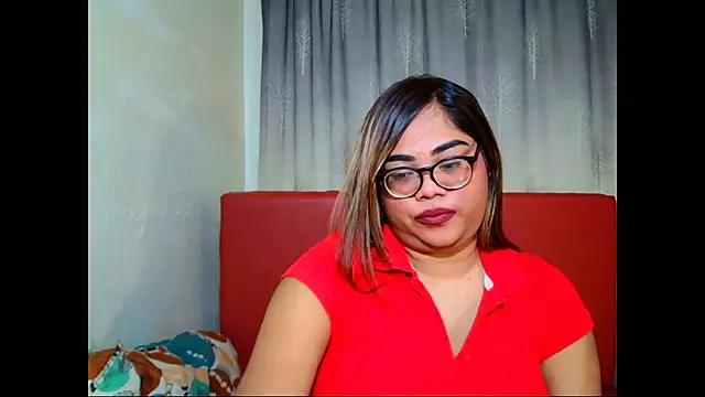Snapshot of Indian_Lola00 chatting on July 14, 11:54 pm Indian Lola00 online show from July 14, 11:54 pm
