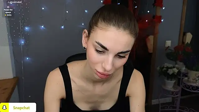 EmmyGreans online show from January 19, 6:39 am