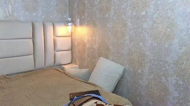 CrystalBrooke3x online show from November 20, 6:29 pm