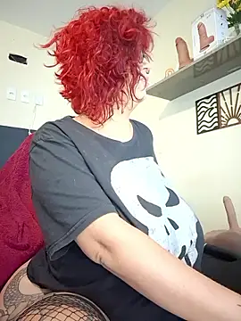 Escarlate4you  online show from June 4, 10:10 am