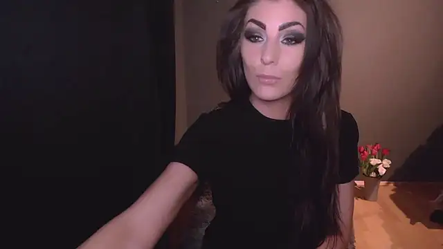 Snapshot of Saintrebella chatting on March 11, 10:31 pm Saintrebella online show from March 11, 10:31 pm