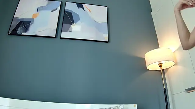 sun place online show from February 7, 4:27 am