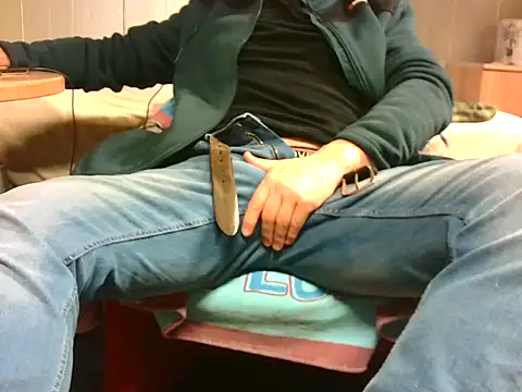 Giulio35 Pika online show from March 21, 6:22 pm