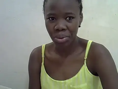 Snapshot of hey_its_andreana chatting on October 12, 11:31 am hey its andreana online show from October 12, 11:31 am
