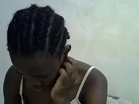 Snapshot of hey_its_andreana chatting on October 14, 6:09 pm hey its andreana online show from October 14, 6:09 pm