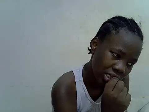 Snapshot of hey_its_andreana chatting on October 18, 11:38 pm hey its andreana online show from October 18, 11:38 pm