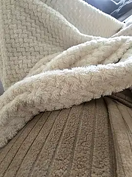 Snapshot of RIP_Curl chatting on February 12, 4:02 pm RIP Curl online show from February 12, 4:02 pm