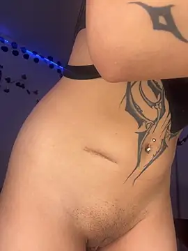 Ahri Rousse online show from April 16, 9:39 pm