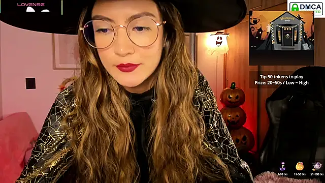 Lilabril online show from October 10, 2:49 pm