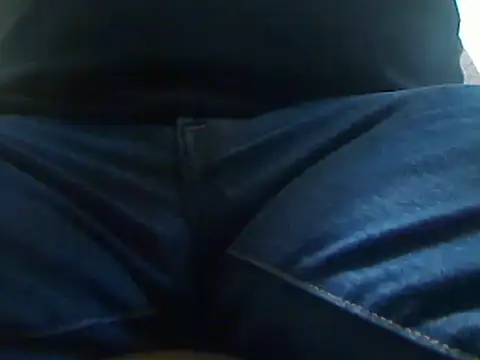 Snapshot of markluvskitty chatting on June 16, 12:19 pm markluvskitty online show from June 16, 12:19 pm