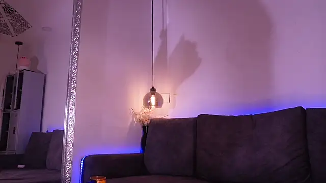 Isabella francoo online show from June 16, 11:46 am