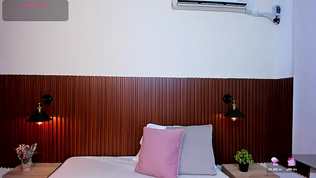 chanel brunette online show from February 28, 5:48 pm