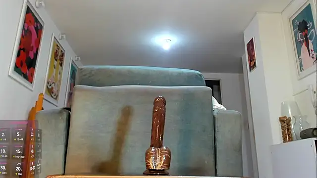 Alexxis-333 online show from September 21, 6:48 am