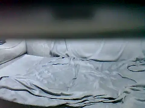 Snapshot of cutey-smile chatting on February 10, 3:03 am cutey-smile online show from February 10, 3:03 am