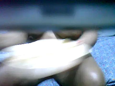 Snapshot of cutey-smile chatting on February 10, 10:40 pm cutey-smile online show from February 10, 10:40 pm