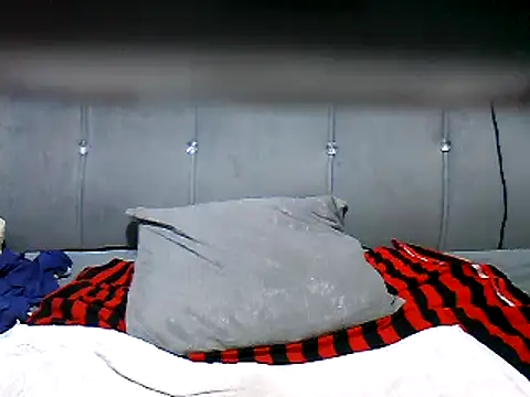 Snapshot of cutey-smile chatting on March 14, 12:32 am cutey-smile online show from March 14, 12:32 am