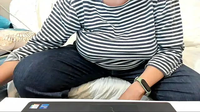 IsraeliMilf online show from March 4, 7:54 pm