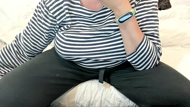 IsraeliMilf online show from March 8, 8:25 pm