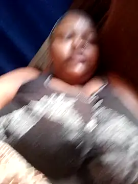 queennapal online show from March 3, 4:51 am