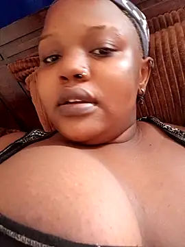 queennapal online show from March 22, 10:29 am