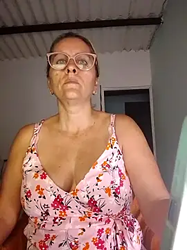 deisy summers47x online show from March 14, 1:24 pm