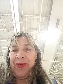 Snapshot of biancchi chatting on February 3, 3:27 pm biancchi online show from February 3, 3:27 pm