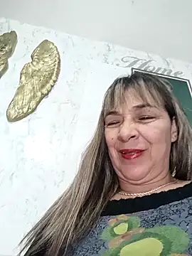 Snapshot of biancchi chatting on February 28, 4:42 pm biancchi online show from February 28, 4:42 pm