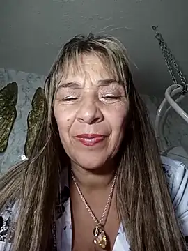 Snapshot of biancchi chatting on March 3, 9:59 pm biancchi online show from March 3, 9:59 pm