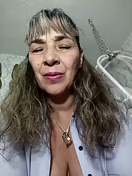 Snapshot of biancchi chatting on March 9, 7:26 pm biancchi online show from March 9, 7:26 pm