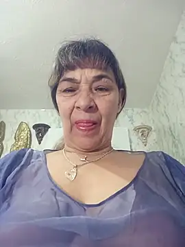 Snapshot of biancchi chatting on December 3, 2:59 pm biancchi online show from December 3, 2:59 pm