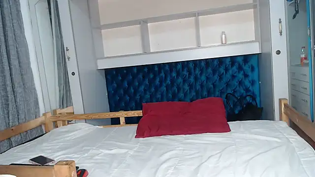 Snapshot of SexyKate852 chatting on November 28, 7:27 pm SexyKate852 online show from November 28, 7:27 pm