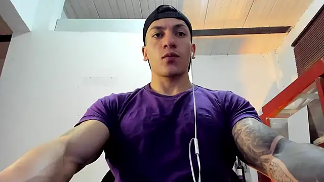 aquiles 51 online show from November 11, 4:18 pm