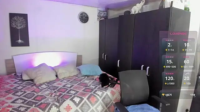 Snapshot of vanessabz chatting on February 25, 9:31 am vanessabz online show from February 25, 9:31 am