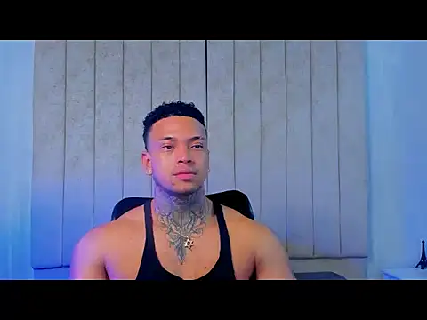 Snapshot of Stiven_collins chatting on January 6, 6:36 am Stiven collins online show from January 6, 6:36 am