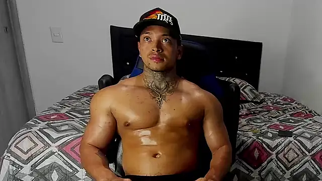 Snapshot of Stiven_collins chatting on February 3, 6:24 am Stiven collins online show from February 3, 6:24 am