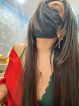 Snapshot of Monalisadon018 chatting on January 2, 1:49 am Monalisadon018 online show from January 2, 1:49 am