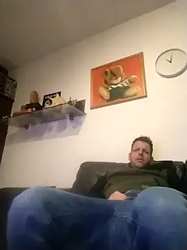 Knuffelstaaf123 online show from January 13, 5:12 pm